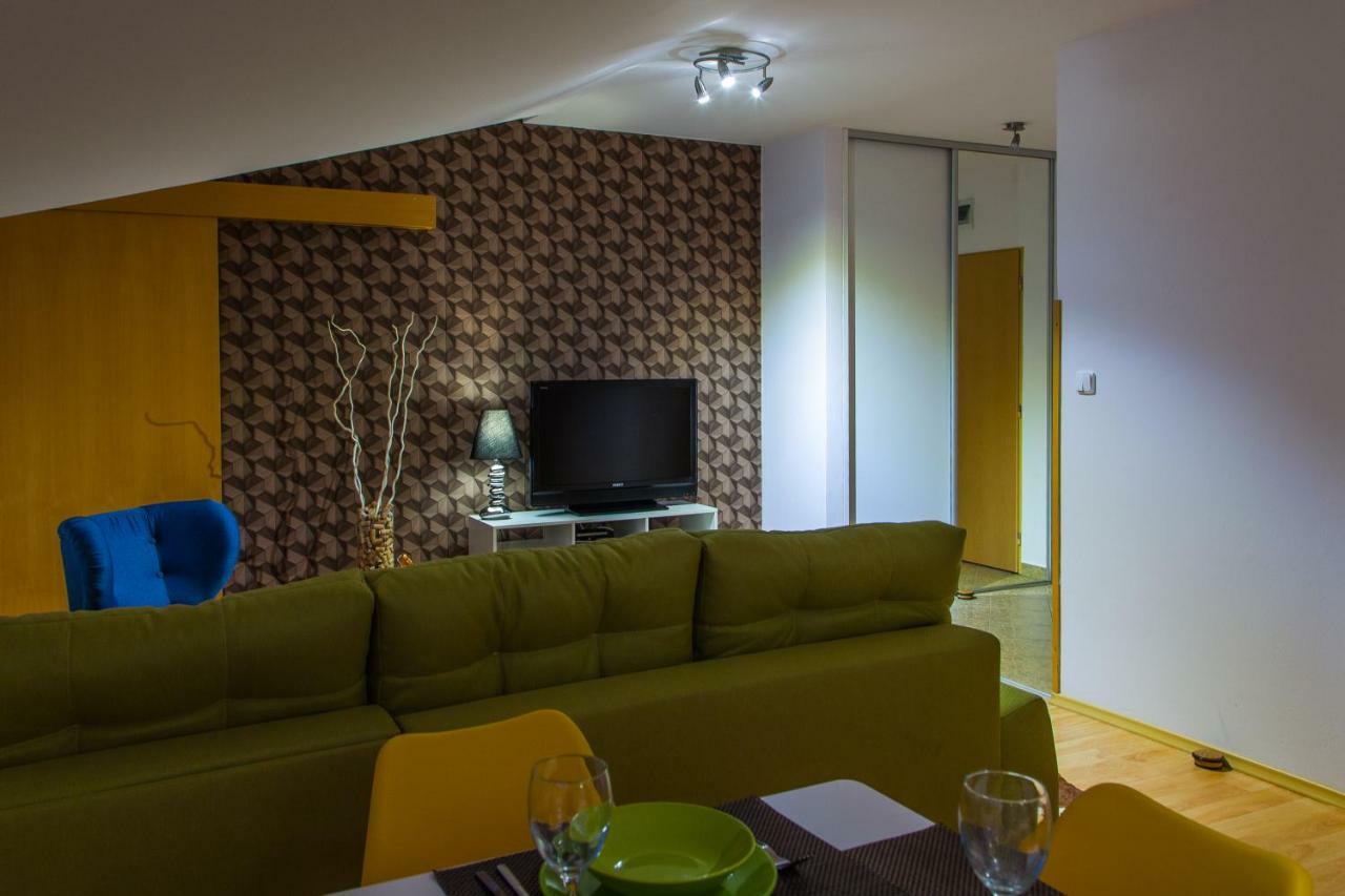 Apartman Slavkov - Velky Slavkov Apartment Bagian luar foto
